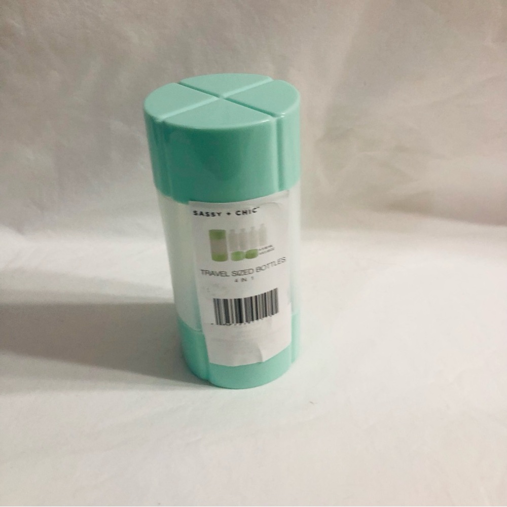 Travel sized Bottles 4 in 1 mint 4X2.03 oz.
